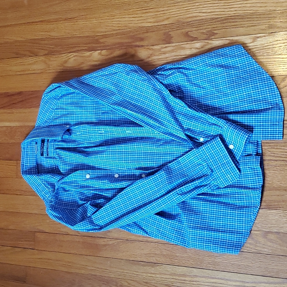 Long sleeve blue button up